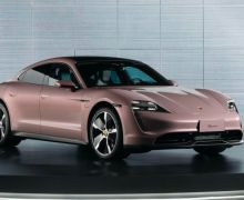 Mobil Mewah Porsche yang Pernah Dikendarai Bamsoet kini Meluncur di Tiongkok - JPNN.com