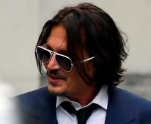 Johnny Depp Menang di Persidangan, Amber Heard Harus Bayar Ganti Rugi Sebegini - JPNN.com