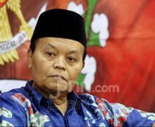 Raker Penyelenggaraan Haji, HNW Minta Jemaah Lansia Diprioritaskan Berangkat Tahun Ini - JPNN.com