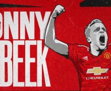 Alasan Donny van de Beek Pakai Nomor Punggung 34 di Manchester United - JPNN.com