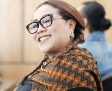 Selesai Menjalani Rangkaian Kemoterapi, Nunung Siap Kembali Bekerja - JPNN.com
