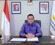 Sambut Mahasiswa Baru UnPas Bandung, Ini Pesan Khusus Mensos Juliari - JPNN.com