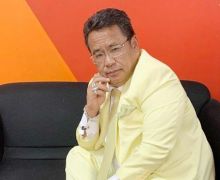 Bang Hotman Singgung Karma dan Dosa, Sindir Hotma Sitompoel? - JPNN.com