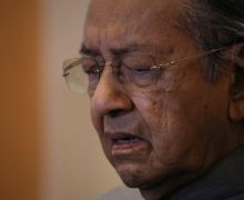 Kabar Buruk dari Tun Mahathir Mohamad, Mohon Doanya - JPNN.com