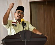 Gus Jazil Yakin Jokowi Sudah Kantongi Satu Nama Calon Kapolri - JPNN.com