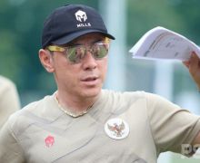 Timnas Indonesia vs Malaysia: Anggota Komisi X DPR Sebut Shin Tae Yong Pelatih Berani - JPNN.com