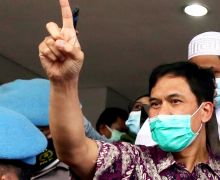 Kabarkan Kondisi Munarman, Aziz Yanuar: Agak Kurus, Beliau Kuat - JPNN.com