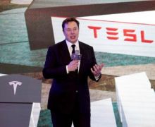 Digempur Pabrikan Tiongkok, Tesla Berencana Memproduksi Mobil Listrik Murah - JPNN.com