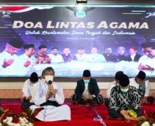 Pak Ganjar Kumpulkan Semua Pemuka Agama, Berdoa Bersama untuk Indonesia Bebas Bencana - JPNN.com