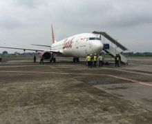 Garuda Indonesia dan Batik Air Mendarat Darurat di Bandara Adi Soemarmo - JPNN.com
