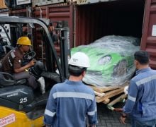 Pengumuman: Bea Cukai Tanjung Priok Lelang Dogde dan Jeep Cherokee, Prosedurnya tidak Berbelit-belit - JPNN.com