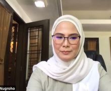 Peduli Gizi Anak Indonesia, Nina Nugroho Serahkan Donasi ke FoI - JPNN.com