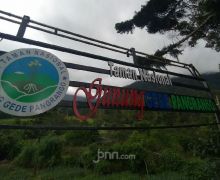 Gunung Gede Pangrango Retak & Longsor Akibat Gempa, Pendakian Ditutup Sementara - JPNN.com