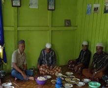 Jelang Ramadhan, Satgas Pamtas RI-Malaysia Yonif 642 Bersama Warga Gelar Doa Bersama - JPNN.com