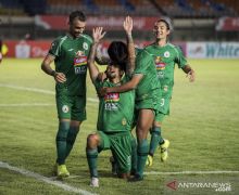 Diwarnai 2 Penalti, PSS Menang 3-2 Kontra Persela - JPNN.com