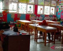 Sedihnya, Kurang Murid, Sekolah Terancam Ditutup - JPNN.com