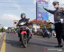 Ribuan Kendaraan Diputarbalikkan Arahnya dekat Bogor, Pengendara Gigit Ganji - JPNN.com