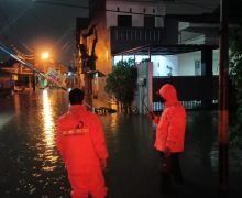 12 Titik di Kota Bekasi Terendam Banjir, Perumahan Ini Paling Parah - JPNN.com