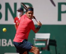 Roland Garros: Roger Federer Tembus Babak Kedua, Naomi Osaka Mundur - JPNN.com
