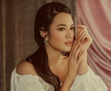 Trik Raisa Agar Anaknya Tak Kecanduan Gawai - JPNN.com