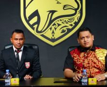 Firman Utina Ditunjuk Jadi Direktur Akademi Borneo FC - JPNN.com