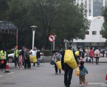 Wuhan Dilanda Kepanikan, Warga Serbu Pusat Perbelanjaan dan Timbun Makanan - JPNN.com