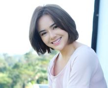 Amanda Manopo Ajak Masyarakat Belajar Bahasa Asing Lewat U-Dictionary - JPNN.com