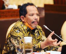 Soroti Isi Pidato Jokowi, Politikus PKS: Ke Mana Program Nawacita Kedaulatan Pangan? - JPNN.com