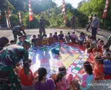 Begini Cara TNI Menanamkan Nasionalisme untuk Anak-anak di Perbatasan  - JPNN.com
