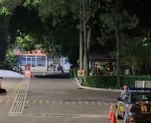 Ratusan Polisi Bersiaga Amankan Wisuda di Kampus Unpar Bandung Pascateror Bom - JPNN.com