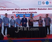 Cikarang Listrindo Kembangkan SMKN 1 Babelan Menjadi Sekolah Keunggulan  - JPNN.com