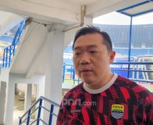 Rachmat Irianto Mengalami Cedera Serius, Dokter Persib: Kondisi Lapangan Tak Rata - JPNN.com