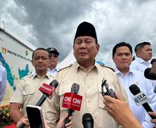 Prabowo Targetkan dalam 5 Tahun Ribuan Dusun Bisa Teraliri Listrik - JPNN.com