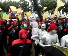Ribuan Buruh Menolak Direlokasi, PT Sai Apparel Semarang Lakukan PHK Massal - JPNN.com