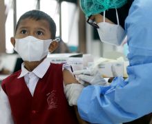 Saleh Mendesak Kemenkes Sediakan Vaksin Covid-19 Untuk Anak - JPNN.com