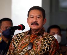 Suparji Ahmad: Jaksa Agung ST Burhanuddin Tak Pernah Ragu Usut Kasus BTS - JPNN.com