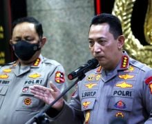 Kapolri Jenderal Sigit Pamer Ini saat Rilis Akhir Tahun 2022 - JPNN.com