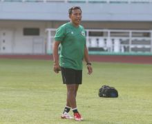 Bima Sakti Sebut 1 Pemain Diaspora Gagal Memperkuat Timnas Indonesia di Piala Dunia U-17 - JPNN.com