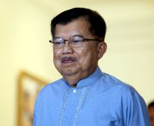 Videotron Anies Baswedan Diturunkan, Jusuf Kalla: Jika Ada Izin, Itu Pelanggaran! - JPNN.com