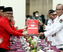 Bacaleg DPR RI dari PDIP, Ada Once Mekel Sampai Denny Cagur - JPNN.com