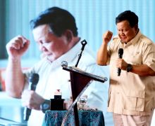 Prabowo Respons Fitnah dengan Senyuman, Pengamat Sebut Bukti Kedewasaan Berpolitik - JPNN.com