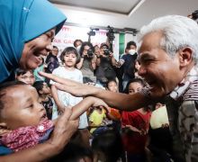 Pertumbuhan Ekonomi Jateng Dinilai Stabil Selama Kepemimpinan Ganjar, Angka Kemiskinan Turun - JPNN.com