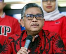Ribka Tjiptaning Dipanggil KPK terkait Kasus Korupsi, Hasto Singgung soal Kriminalisasi - JPNN.com