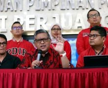 Putarkan Rekaman Ketua Gunungkidul Didatangi Paspampres, Hasto: Wong Cilik Bangkit - JPNN.com