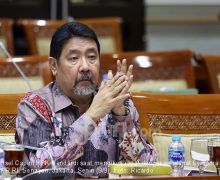 Hendardi Minta MK Tidak jadi Penopang Dinasti Politik Jokowi - JPNN.com