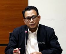 KPK Telusuri Aliran Duit Panas Bupati Sampai ke Pendiri Pesantren - JPNN.com