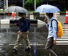Prakiraan Cuaca Hari Ini, Malam Tahun Baru 2024 Hujan di Sejumlah Kota Besar - JPNN.com