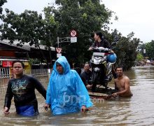 Update Terkini, 24 RT di Jakarta Masih Terendam Banjir - JPNN.com