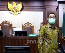 Guru Besar UI Sebut Wajar tak Ada Nama Politikus di Dakwaan mantan Mensos - JPNN.com