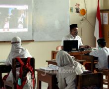 DPRD dan Pemprov Sepakat Semua SD hingga SMA di Jakarta Gratis Mulai 2025 - JPNN.com